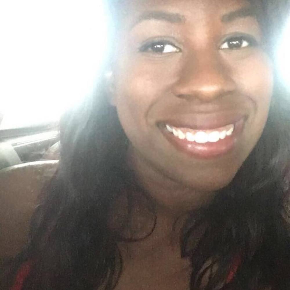 Meet your Posher, Angela